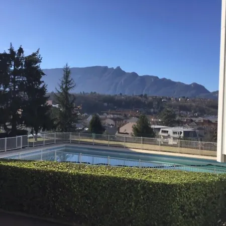 Lägenhet T1 Lumineux Avec Terrasse Et Parking Prive A - Fr-1-555-70