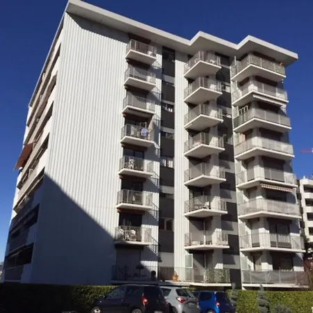 Apartman T1 Lumineux Avec Terrasse Et Parking Prive A - Fr-1-555-70 Aix-les-Bains