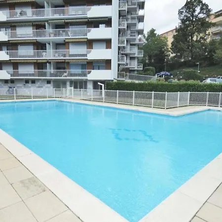 Lägenhet T1 Lumineux Avec Terrasse Et Parking Prive A - Fr-1-555-70 *